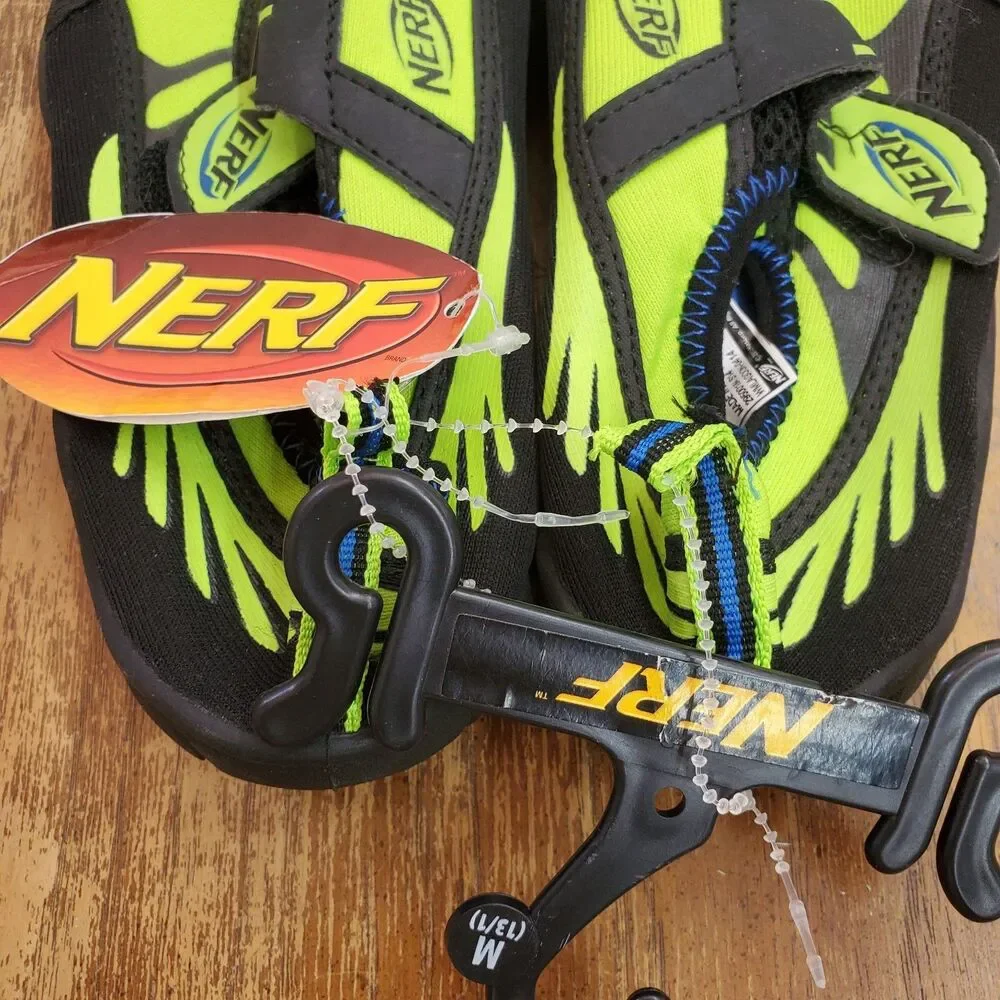Nerf Youth Toed Water Aqua Shoes Size 13/1 Black Neon Green Swim Beach Kids New